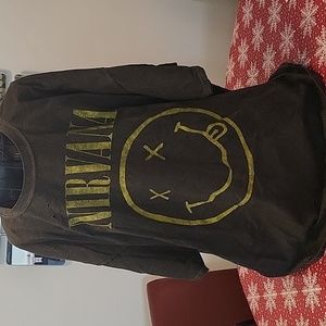 Nwt Unisex Urban Outfitter Distressed Nirvana Tee Shirt.
